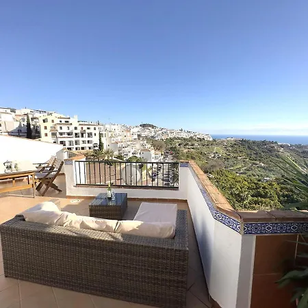 Yucas: With Terrace And Views *